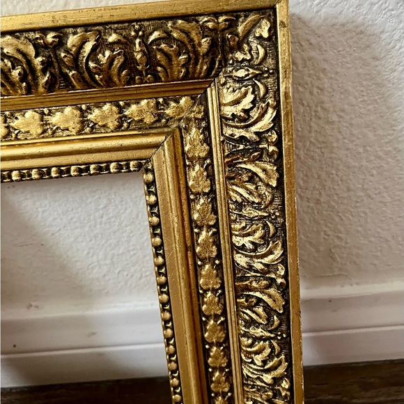 Elegant Gold Ornate Picture Frame 10/10 inches - Picture 2 of 9